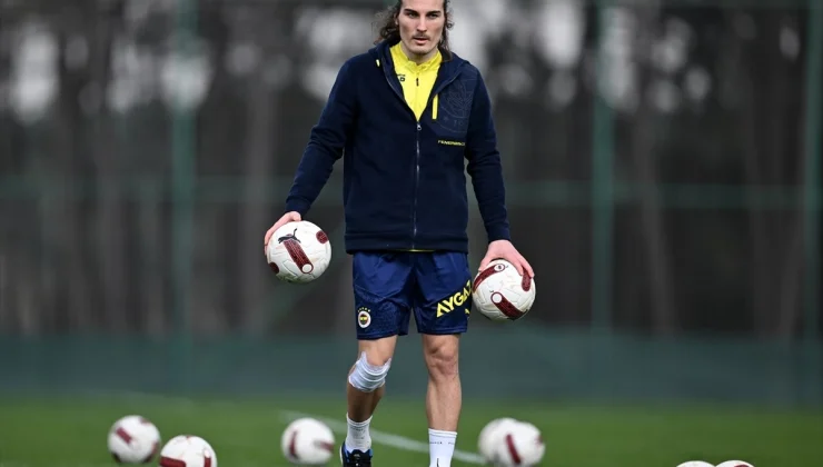 Fenerbahçeli futbolcu Çağlar Söyüncü: “İlk hedefimiz Fenerbahçe’ye şampiyonluk yaşatmak”