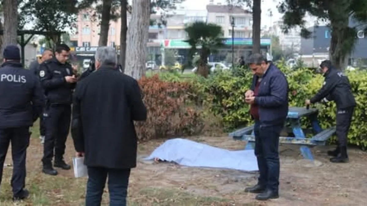 Antalya’da parkta ölü bulundu