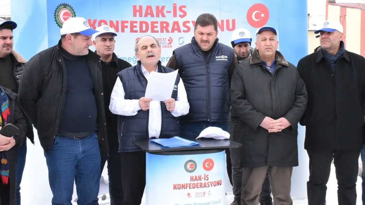 DEM Partili belediye tarafından işten çıkarılan işçiler için mahkemeden işe başlama kararı